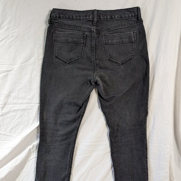 OLD NAVY SWEET HEART WOMEN'S JEANS BLACK SIZE 6 EVERY DAY WEAR ZIPPER FLY WOMAN - Picture 8 of 16